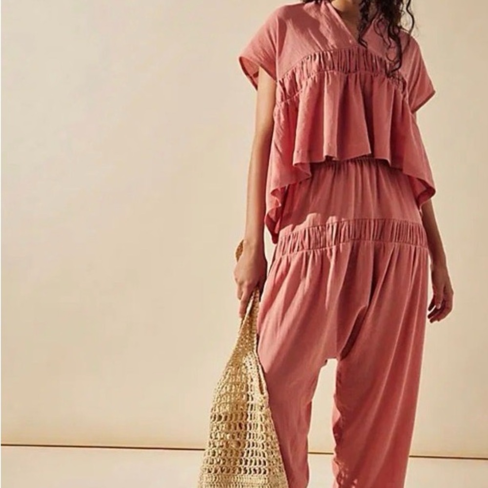 Free People Small the Go To Set in a Dusty Rose